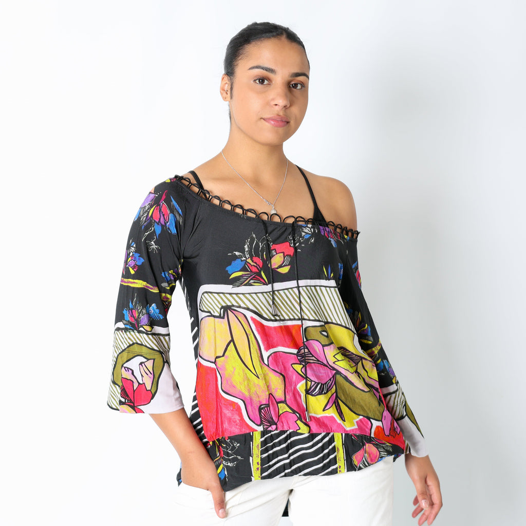 Black 90s Save The Queen Cami Off Shoulder Print (L)